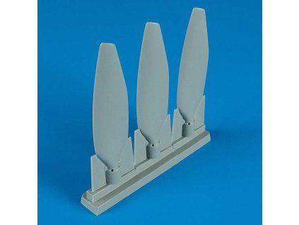 1/32 Junkers Ju 87D propeller - HASEGAWA