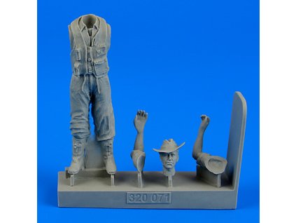 1/32 Royal Australian Air Force Fighter Pilot WWII