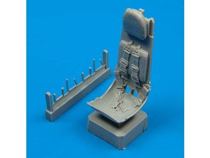 1/48 He 162 ejection seat with safety belts - ITALERI