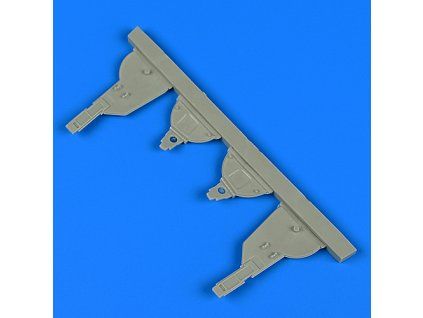 1/48 Ki-61-ld Hien undercarriage covers - TAMIYA