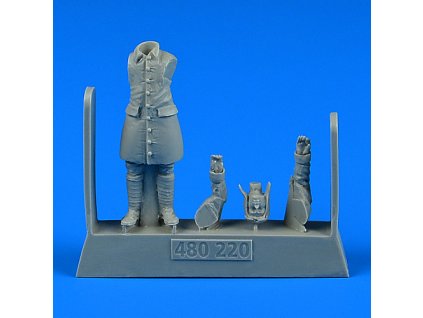 1/48 Royal Flying Corps (RFC) WWI Pilot with map