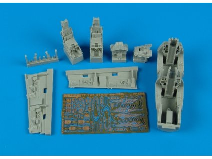 1/48 TF-104 Starfighter cockpit set - HASEGAWA