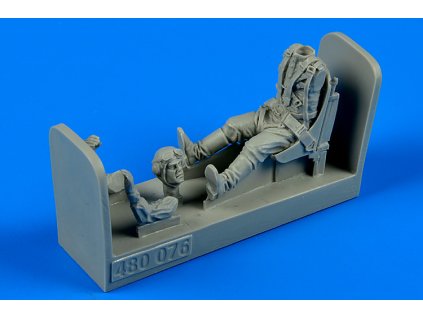1/48 Russian WWII Pilot with seat for P-39 Airacobra