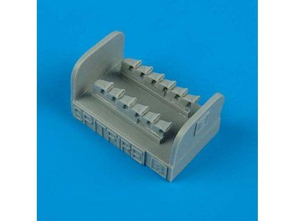 1/72 Spitfire Mk.VIII exhaust - fishtall - HASEGAWA