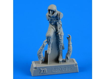 1/48 U.S.A.F. Fighter Pilot - pressure suit 1960 - 1975