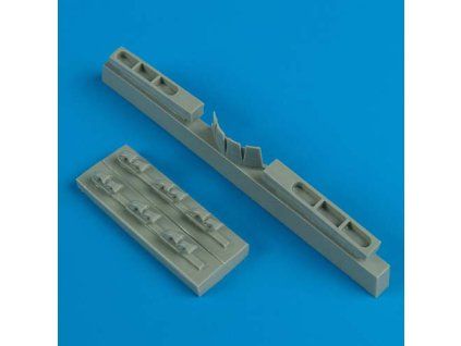 1/72 P-40M/N Warhawks exhaust & radiator flaps - ACADEMY