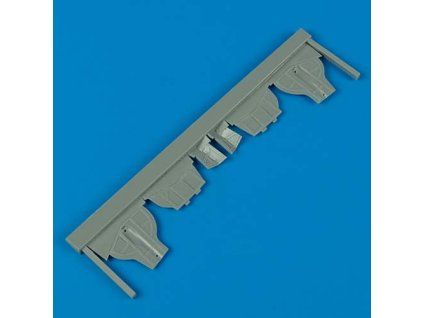 1/48 MiG-3 undercarriage covers - TRUMPETER