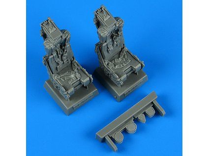 1/32 F-4 Phantom II ejection seats with safety belts