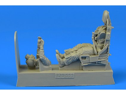 1/32 USAF Pilot for F-100 with ejection seat