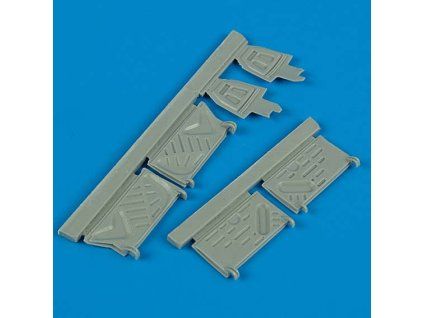 1/48 F4U-1 Corsair undercarriage covers