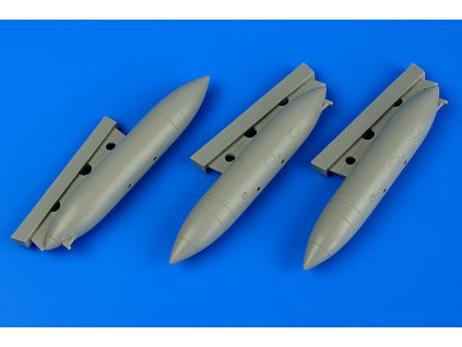 1/72 F/A-18A/C Hornet external fuel tanks