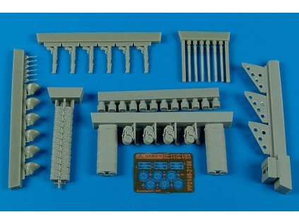 1/32 He 111P-4 and He 111H-3 early armament set - REVELL