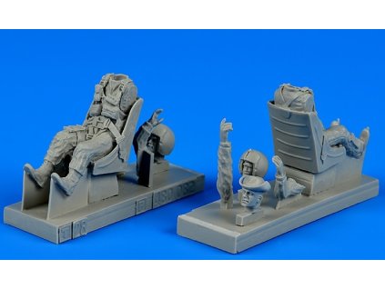 1/48 U.S.A.F. Pilot & Instructor with seats for T-