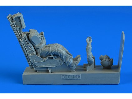 1/32 Modern Russian Air Force Fighter Pilot