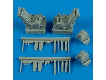 1/48 Su-27UB ejection seats with safety belts