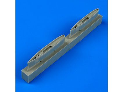 1/48 L-29 Delfín pylons - AMK