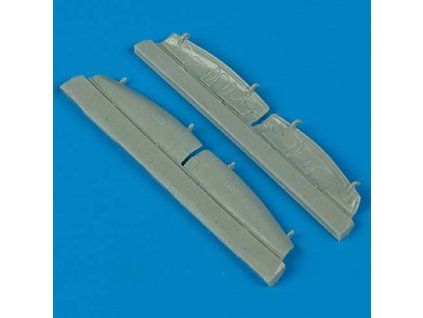 1/72 Mosquito underccarriage covers - TAMIYA