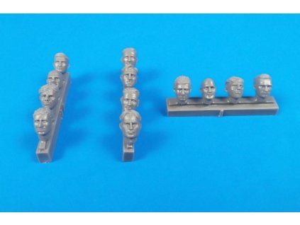 1/32 Universal Pilot Heads – with no head gear (12