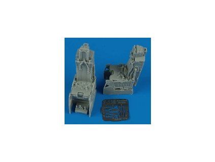 1/48 F-15E Strike Eagle ejection seats with safety belts
