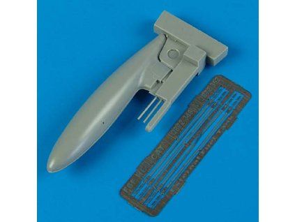 1/72 F6F-3/5 Hellcat external fuel tank - EDUARD