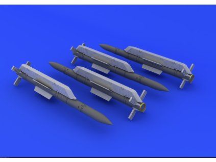 R-77 / AA-12 Adder 1/48