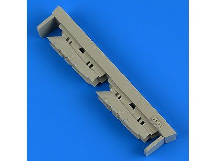 1/48 L-39C Albatros wing pylons - TRUMPETER
