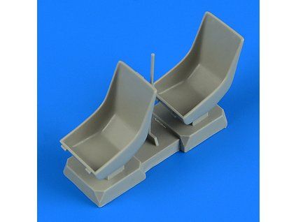 1/32 Bucker Bu 131 correct seats - ICM