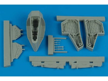 1/48 F-84F Thunderstreak wheel bays - KINETIC
