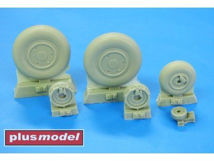 1/32 Mig-21 wheels late