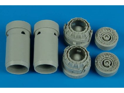 1/48 Panavia Tornado exhaust nozzles - HOBBY BOSS