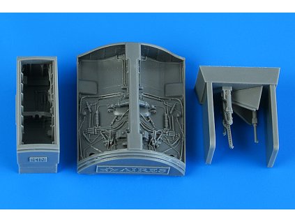 1/48 TF-104 Startfighter wheel bay - KINETIC