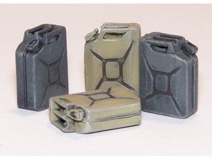 1/35 German jerrycans