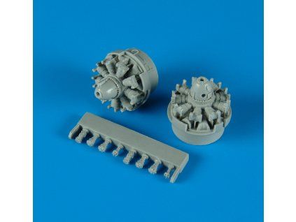 1/72 P-61A Black Widow engines - DRAGON