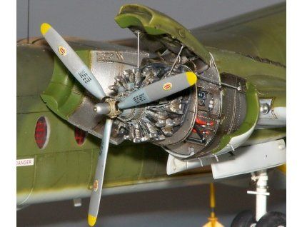1/72 DHC Caribou engine set