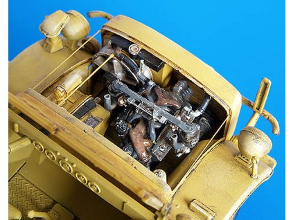 1/35 Horch 1a – engine set