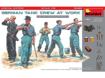 1/35 German Tank Crew at Work. Special Edition - Miniart