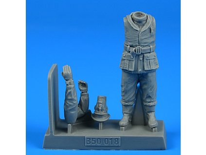 1/35 British WW2 Sailor for the HMS X-craft submarine