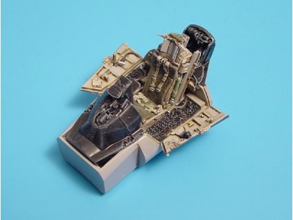 1/48 F-16C Fighting Falcon cockpit set - HASEGAWA