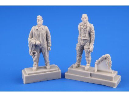 1/72 Bf 109E ace A. Galland and mechanic