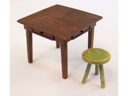 1/35 Table and molar