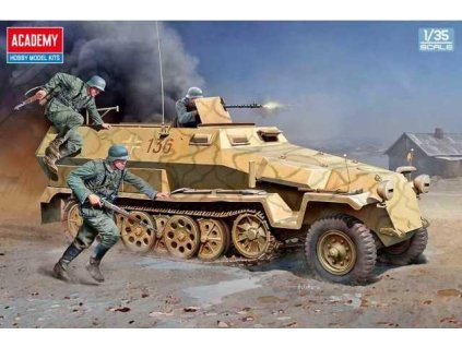 Model Kit military 13540 - German Sd.kfz.251/1 Ausf.C (1:35)
