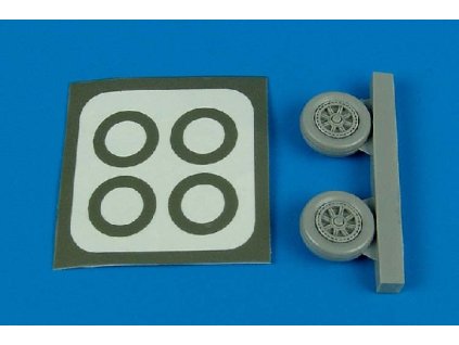 1/72 A-1H Skyraider wheels & paint masks - (for US NAVY version) - HASEGAWA