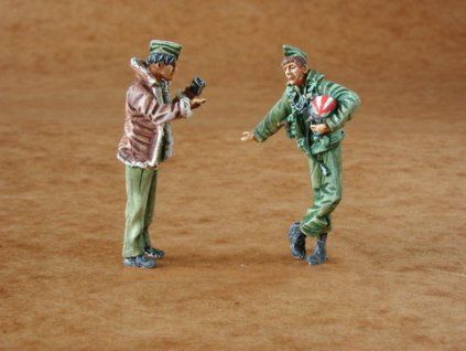 1/48 USAF pilots - modern (2 fig.)