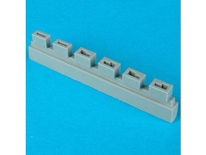 1/48 Spitfire Mk. IX Empty shell case chute