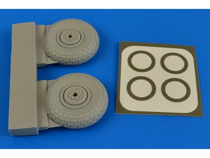 1/32 Il-2m3 wheels & paint masks