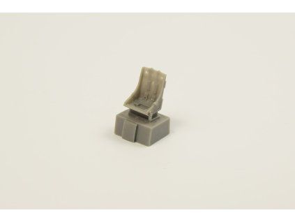 1/72 P-40N-5 through N-40 Seat with Belts for Spec