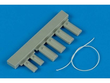 1/48 U.S.A.F. wheel chock with nylon thread