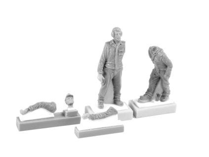 1/48 Viggen Ground Crew (2 figs.)
