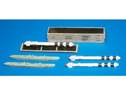 1/48 Missile UZR -60 training unit and box