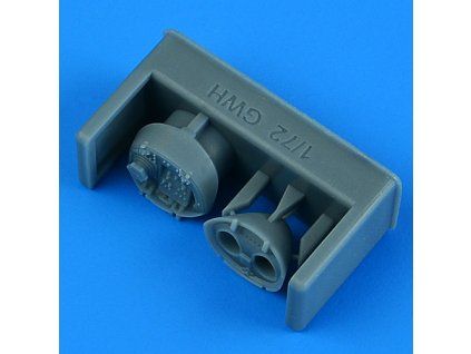 1/72 A-10A/C Thunderbolt II opened fuel access panel for GWH kit